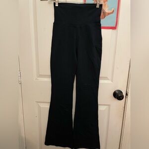 Navy blue flared leggings